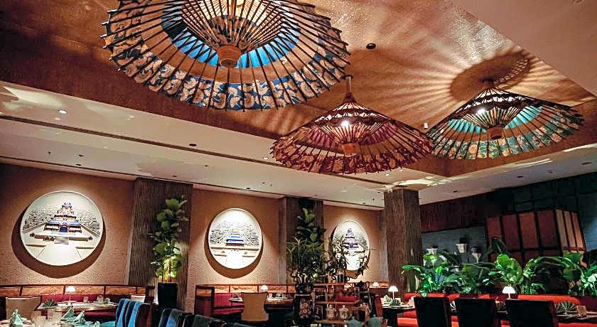 Sheraton Grand Pune Bund Garden Hotel