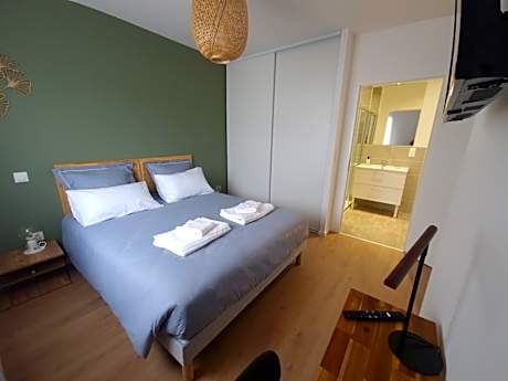 Double Room with Private Bathroom