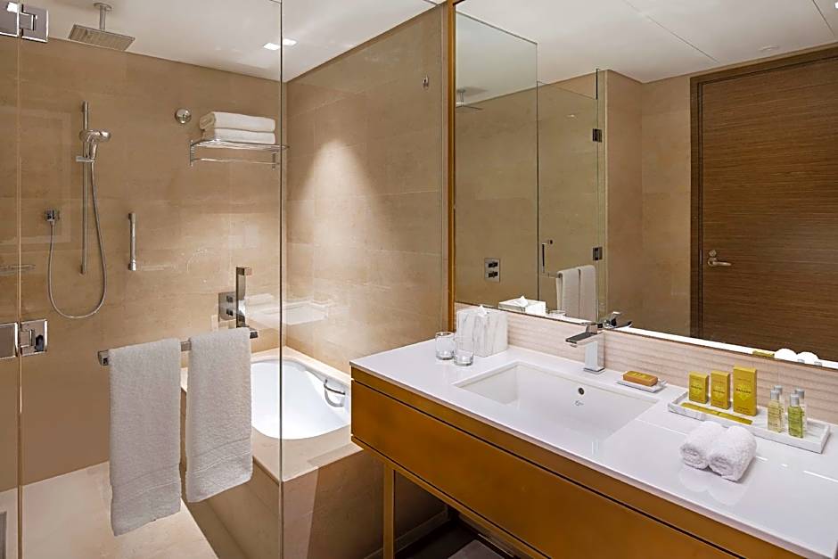 DoubleTree By Hilton Riyadh Financial District Hotel&Suites