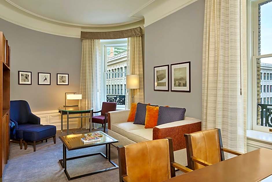 Photo 1 of 2 of Deluxe 1 Bedroom 1 King Bed with Sofabed Suite