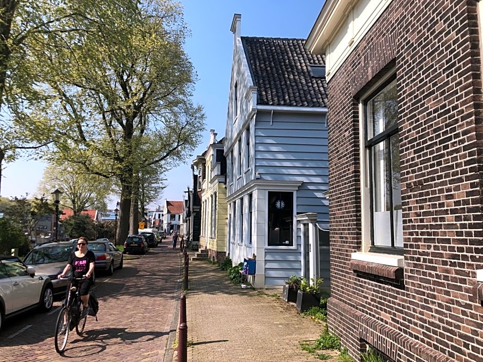 Boutique B&B Wharf – Amsterdam, NY