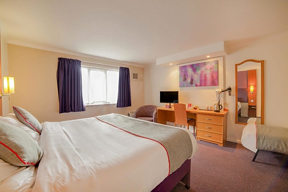 OYO Lakeside Haydock Hotel St Helens