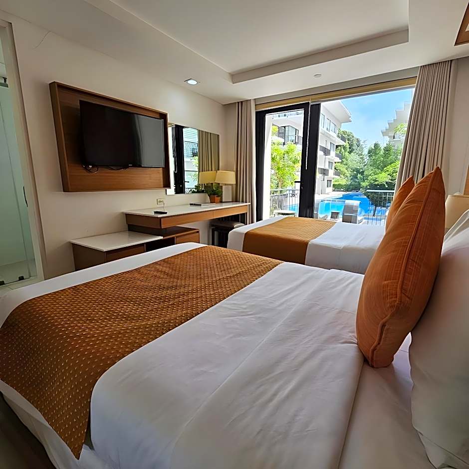 Pontefino Hotel And Residences