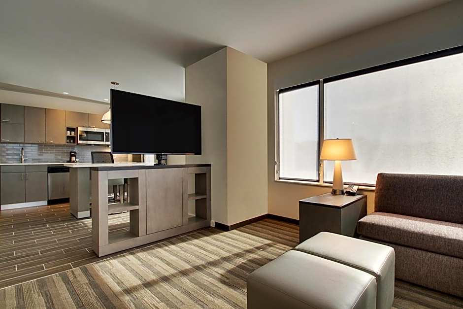 Hyatt House Oak Brook