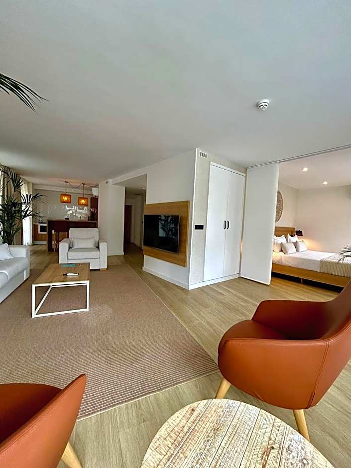 Hotel Emblemático Hi Suites