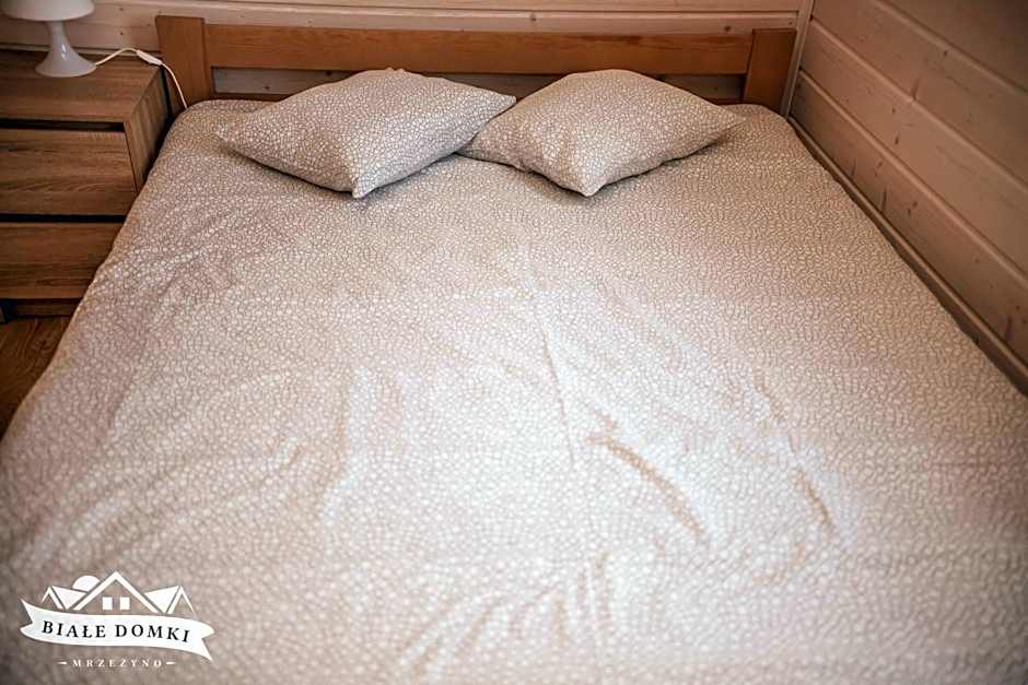 Białe Domki Mrzeżyno