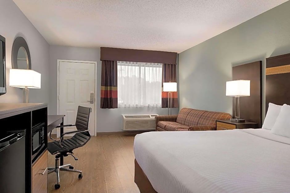 Days Inn by Wyndham Anderson