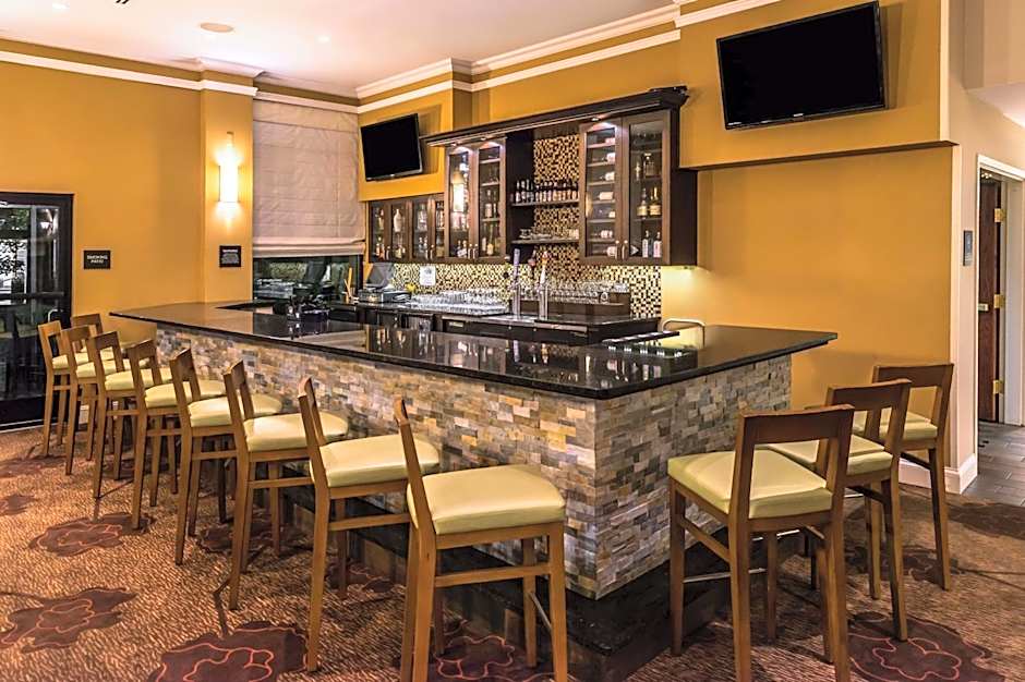 Hilton Garden Inn Southfield