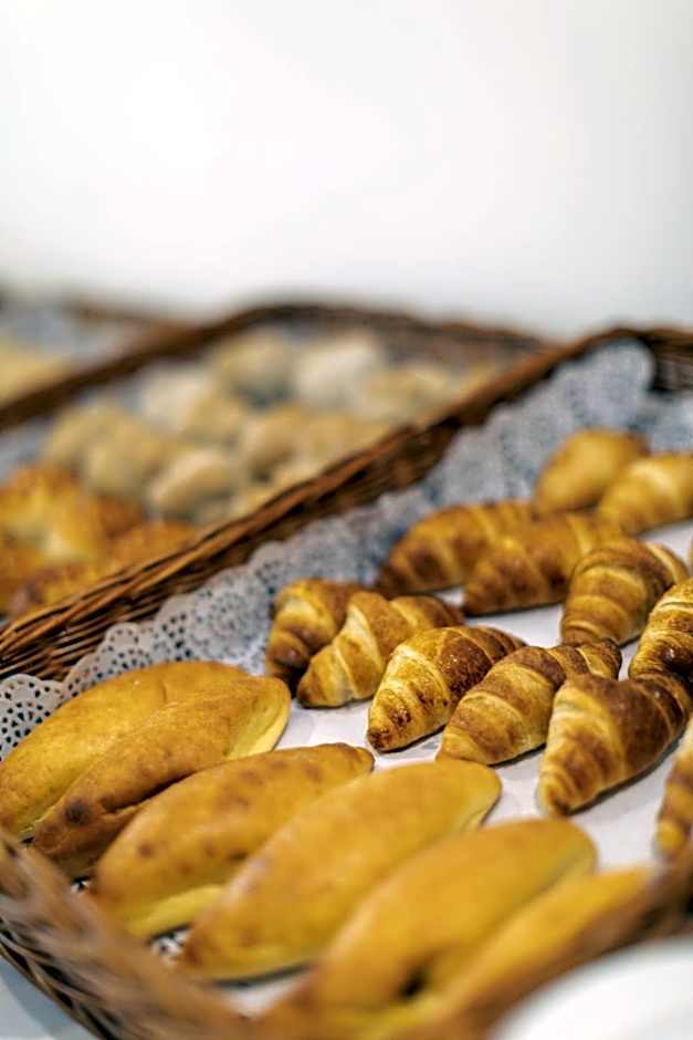 Legendary Porto Hotel