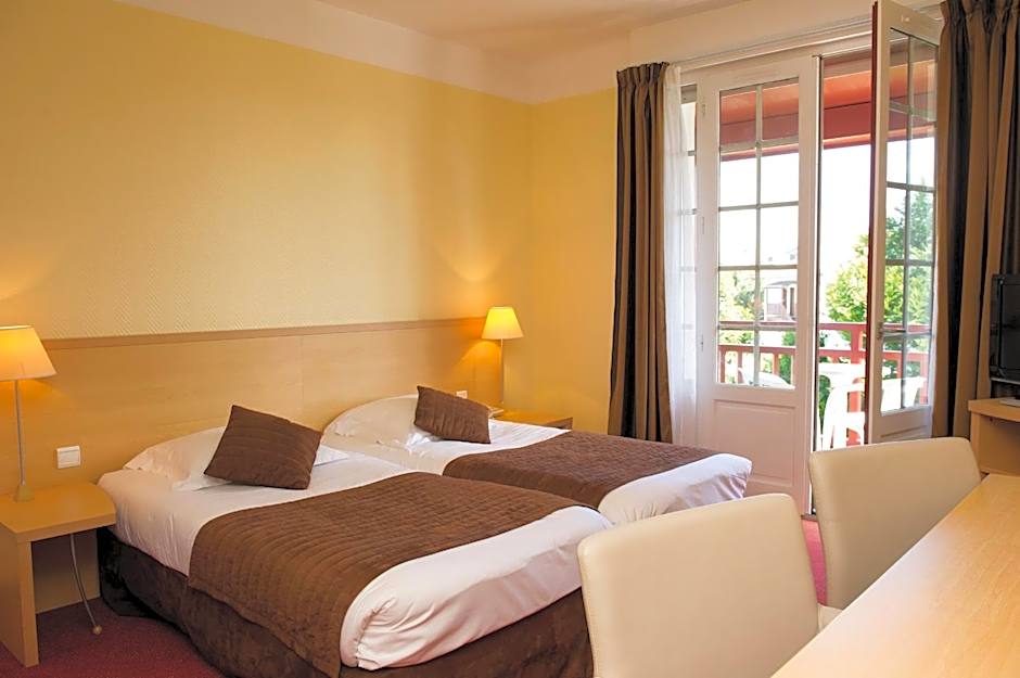 Hôtel & Résidence Vacances Bleues Orhoïtza