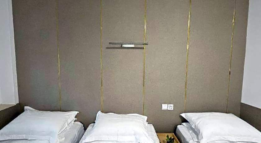 Man Va Hotel