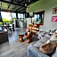 ASHBURN'S TRANSIENT Bauang La Union - BARKADA ROOM, LIMITED PARKING, SELF CHECK-IN, SELF SERVICE