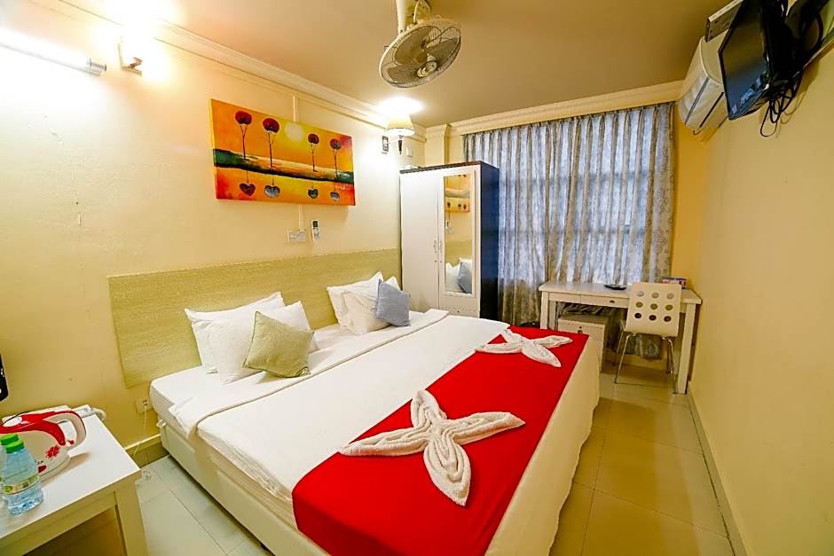 Beach Grand and Spa Premium