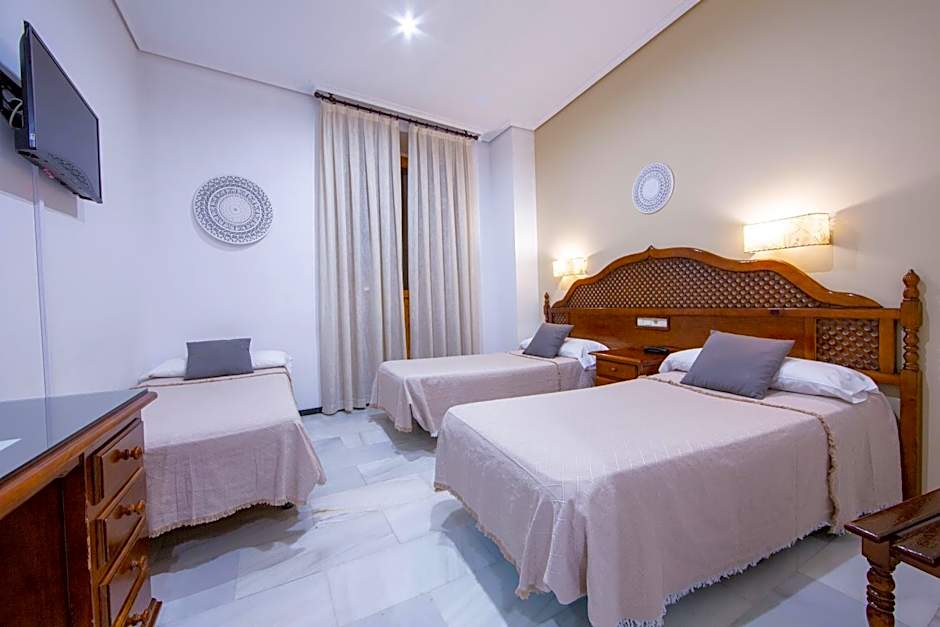 Photo 1 of 4 of Triple Room