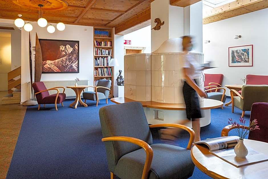 Hotel Tyrol