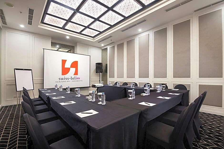 Swiss Belinn Tunjungan