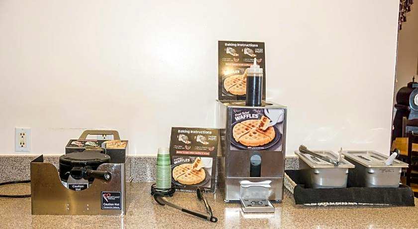 Americas Best Value Inn St. Louis South