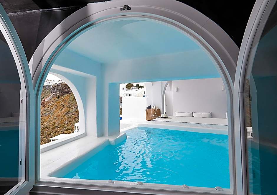Infinity Suites & Dana Villas