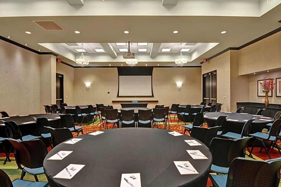 Hampton Inn & Suites Crabtree