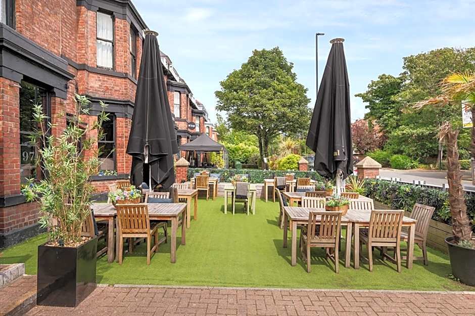 Cairn Hotel Newcastle