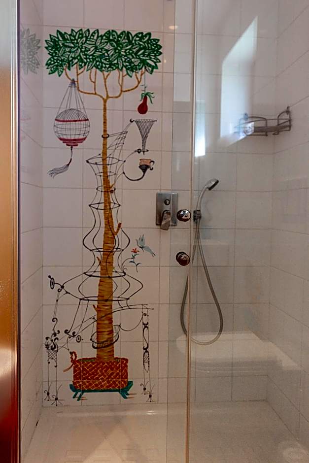 HR Hotel & Spa