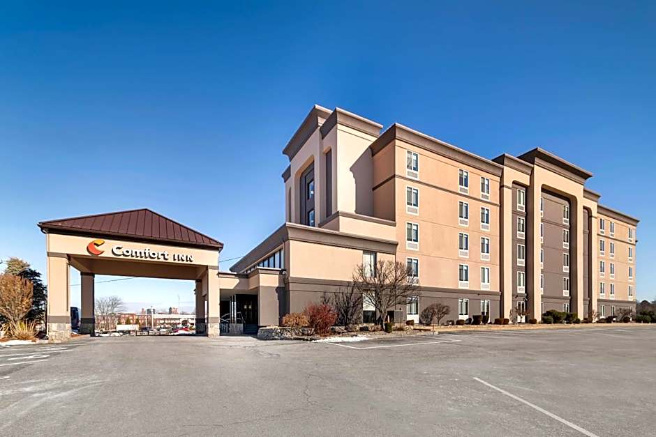 Comfort Inn Manchester Airport