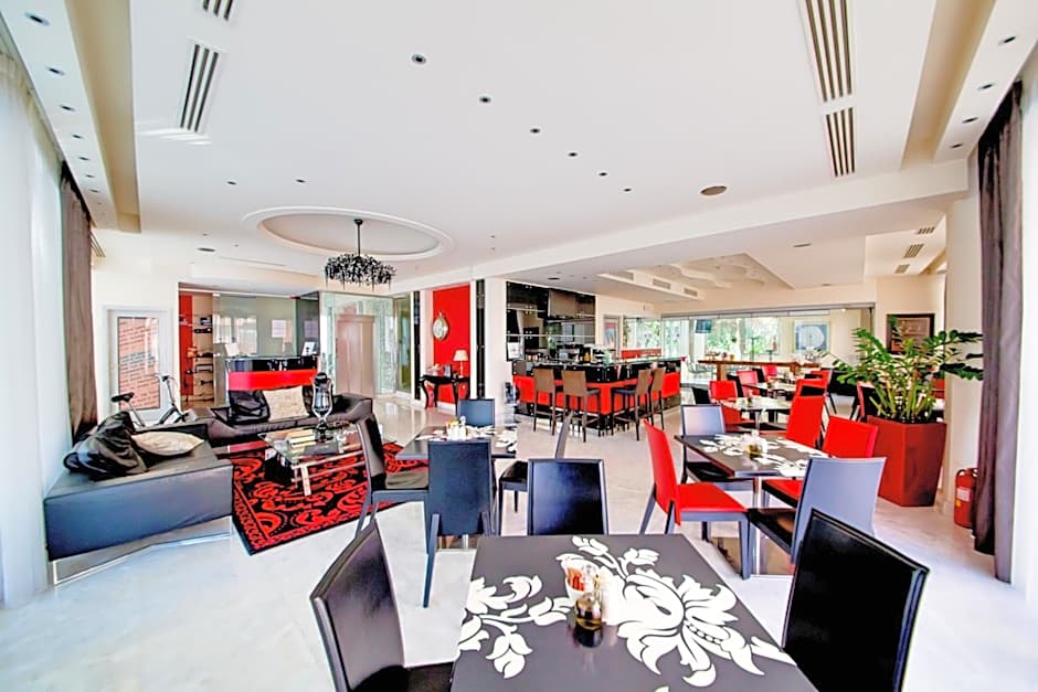 Comfy Boutique Hotel