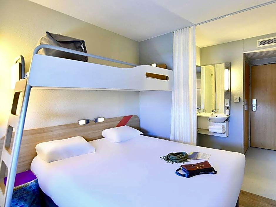 Ibis Budget Nantes Reze Aeroport