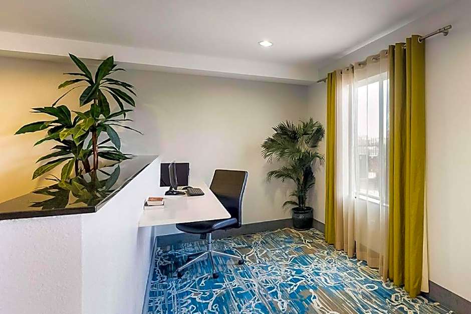Best Western Douglas Inn & Suites