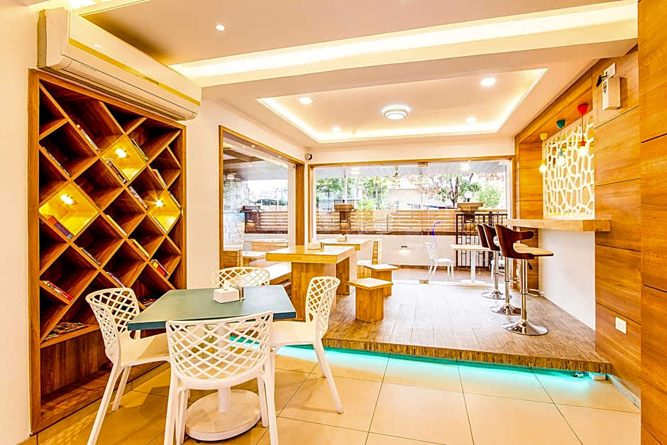 FabHotel Imperio Baner