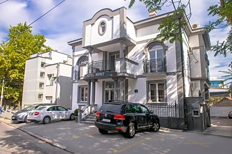 Garni Hotel Mint