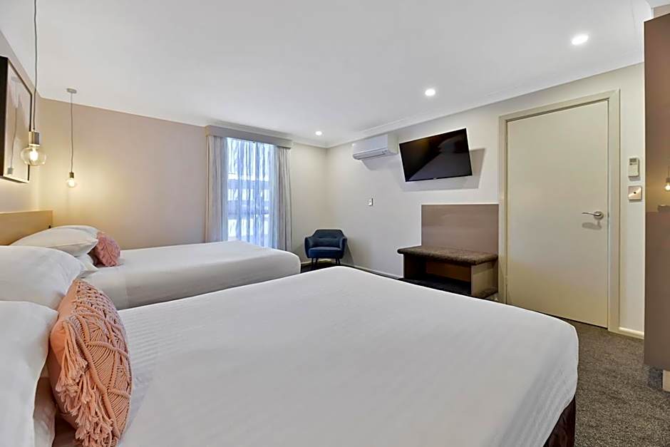 Central Caleula Motor Lodge