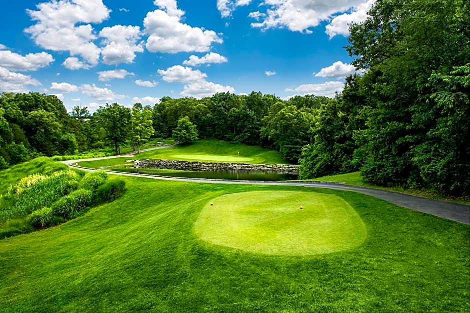 Links at Thousand Hills
