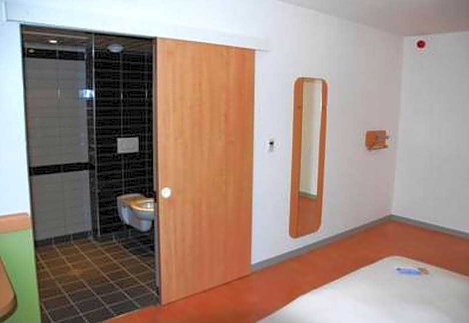 Ibis Budget Roanne Hotel