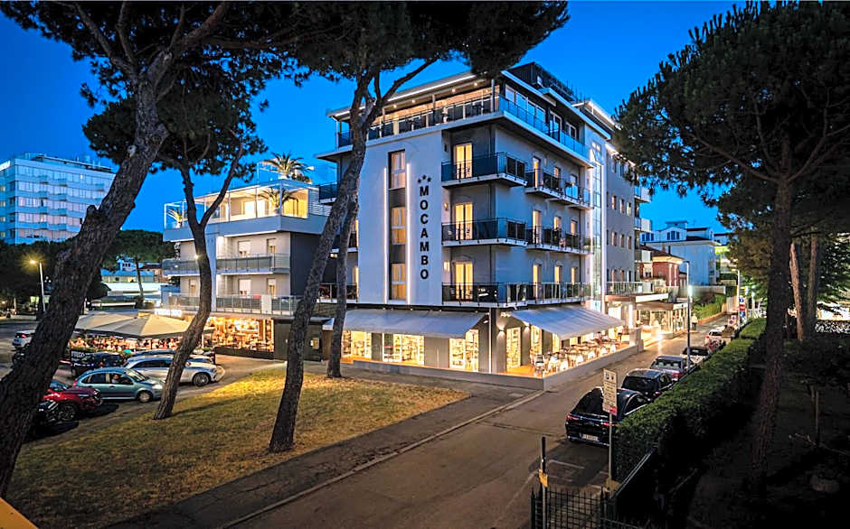Hotel Mocambo Riccione CENTRALISSIMO AL MARE