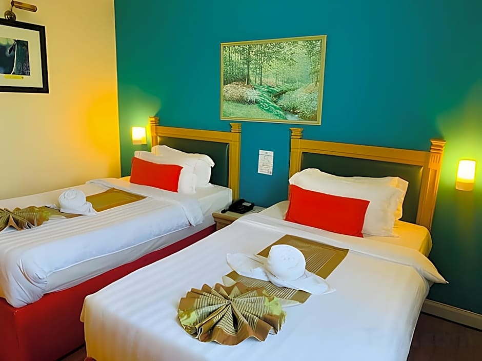 Hotel Emas