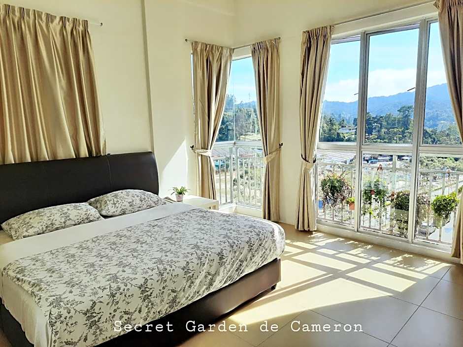 Spacious 4 Bedroom @ Secret Garden, Night market