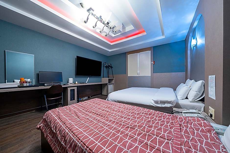 Hotel No.1
