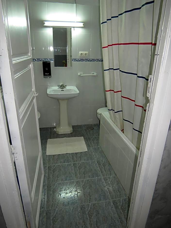 Duquesa Bed & Breakfast