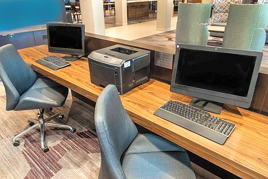 Courtyard by Marriott Largo Medical Center Drive