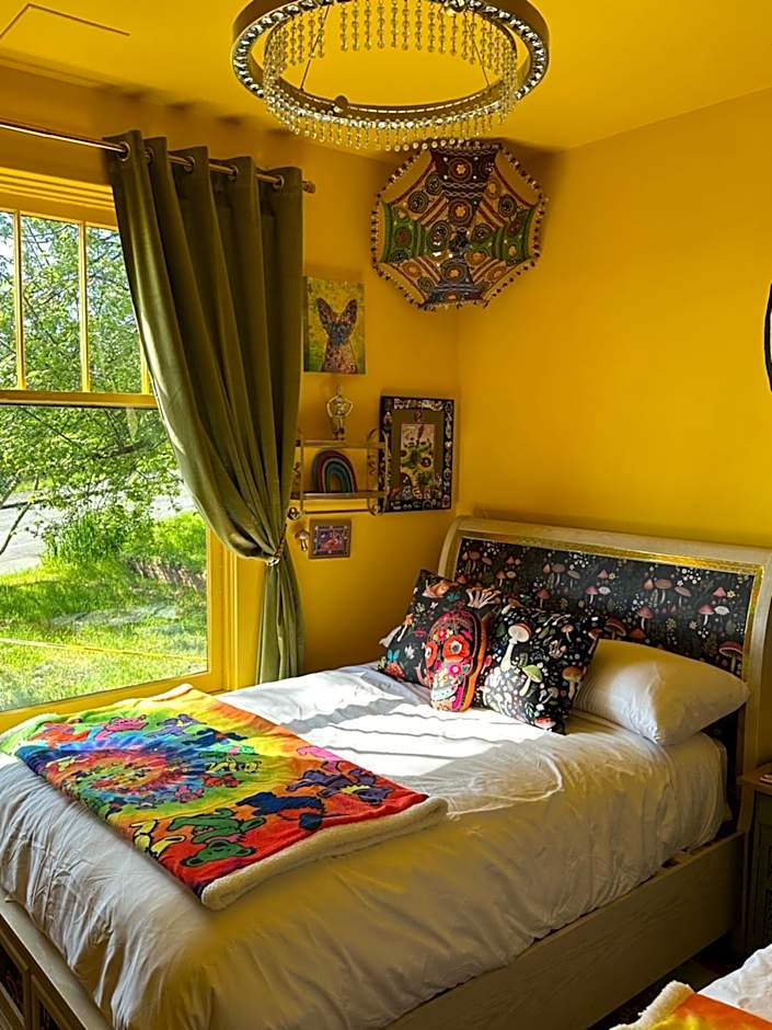 Grateful Dreams Lodging