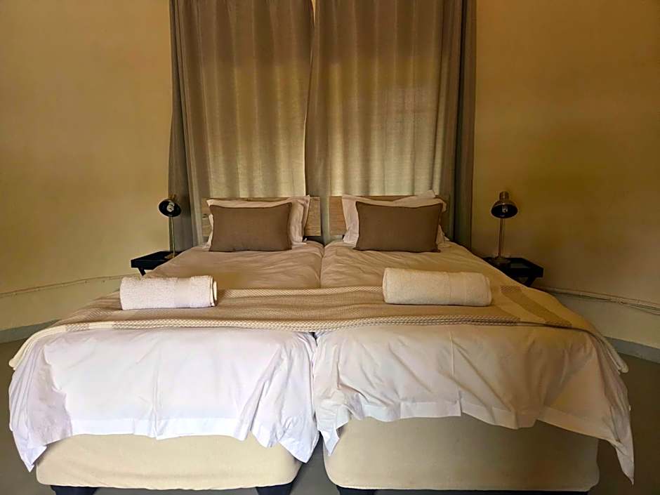 Photo 1 of 5 of 2 Beds, View