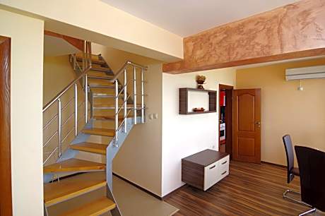 One-Bedroom Apartment with Balcony