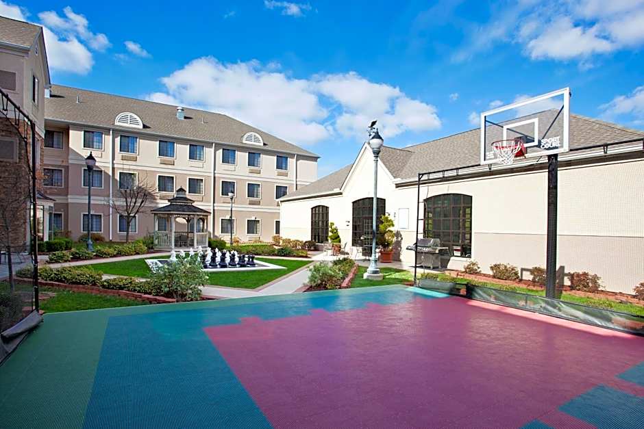 Staybridge Suites Columbus-Airport By IHG