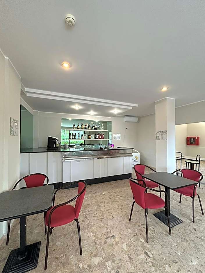 Hotel Ines