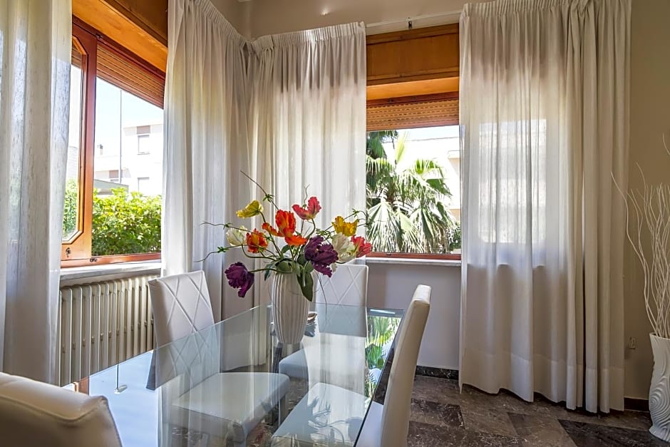 Villa Lazzari B&B Tra i due Mari