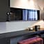Roomers Frankfurt Central, Autograph Collection