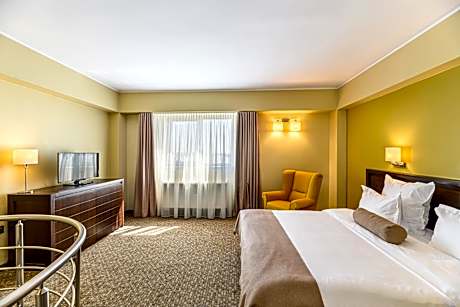 Sky Suite Balcony Danube View