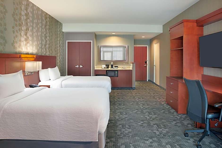 Courtyard by Marriott Ottawa East