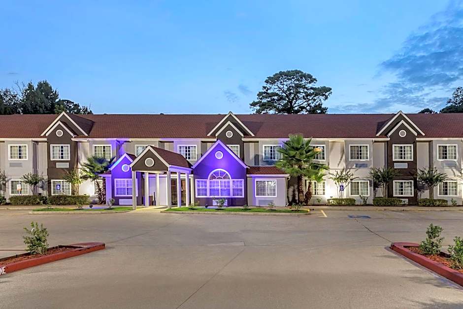 Quality Inn & Suites Longview I-20